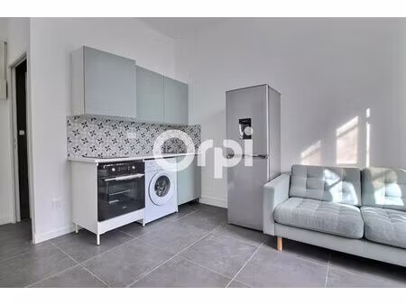 location appartement 2 pièces 33m2 marseille 4eme (13004) - 650 € - surface privée