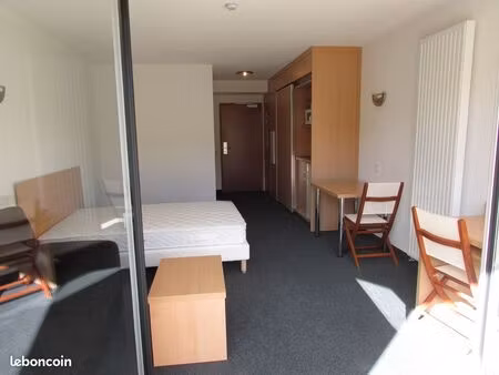 studio meublé 28m² proche thouare sur loire avec terrasse