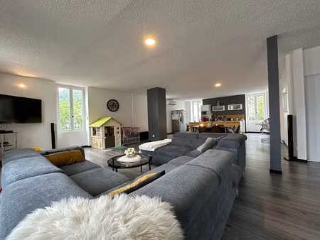 vente appartement 4 pièces 146 m² à vals-les-bains (07600)  235 000 €