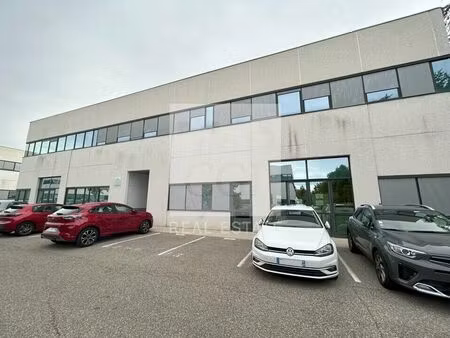 location bureau 482 m² à champagne-au-mont-d’or (69410)