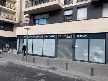 location bureau 15 m² à colombes (92700)
