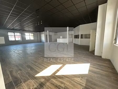 location bureau 346 m² à dardilly (69570)