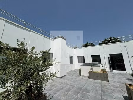 location bureau 1794 m² à limonest (69760)