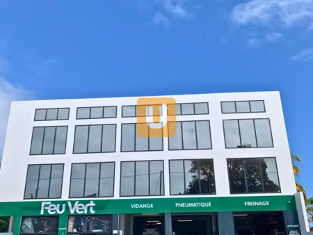 bureau 250m2 a saint-andre 4500eur