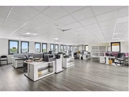 location bureau viry chatillon 1 000 m²