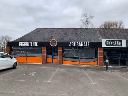 location commerce 120 m² à clohars-fouesnant (29950)