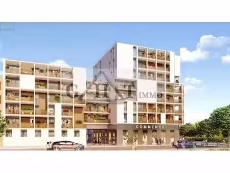 local commercial 211 m² á louer ivry sur seine