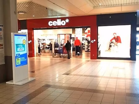 location commerce lievin 238 m²