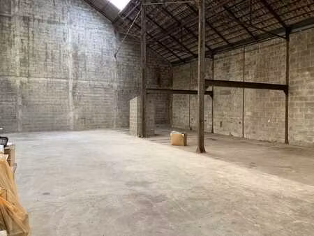 vente commerce 380 m² quimper (29000)