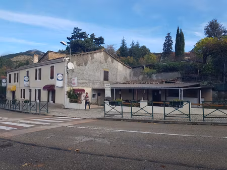 hautes-alpes  murs et fond bar licence iv  restaurant  habit