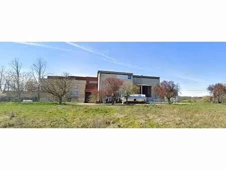 vente entrepôt / local d'activités campsas 2 925 m²