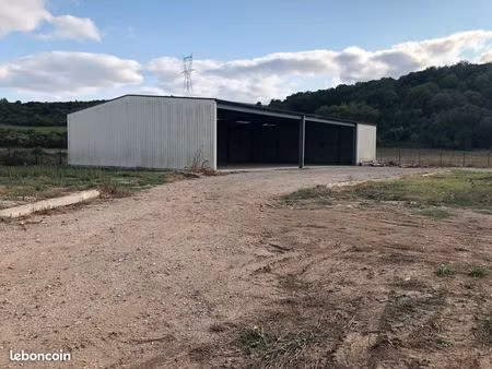 hangar stockage de 600 m2
