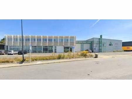 vente local industriel 1300 m² gouesnou (29850)