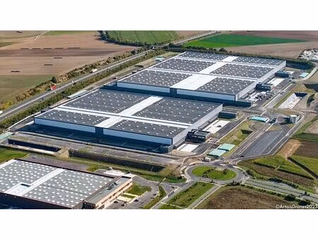 location entrepôt / local d'activités labourse 37 791 m²