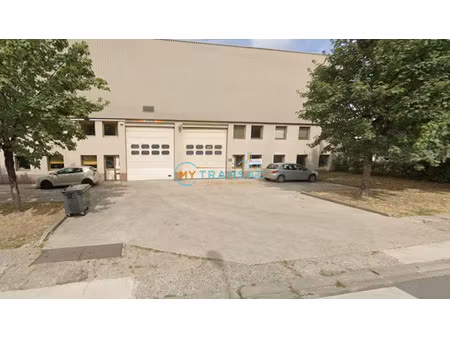location local industriel 542 m² à neuilly-sur-marne (93330)