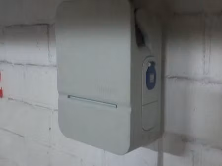parking pour véhicule électrique couvert  fermé et sécurisé