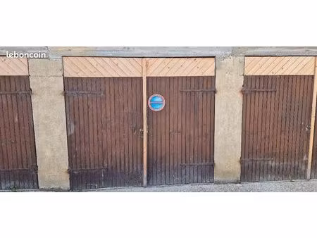 garage 15 m² - faubourg