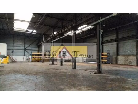 location local commercial