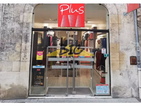 local commercial de 330m2 à louer 5000 eur par mois à bourges