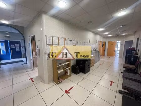 local d'activité 303 m² á louer choisy le roi