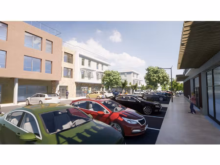 local commercial cuers 600 m2