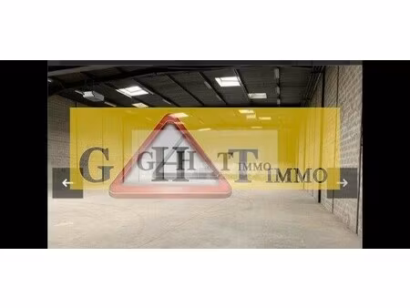 location local commercial