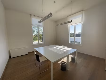 commercieel te huur in sint-martens-latem