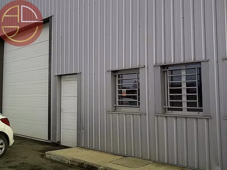 location locaux professionnels 275 m² à tournefeuille (31170)  2 000 €