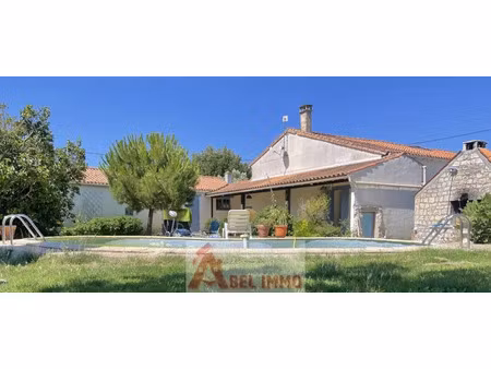 vente maison 4 pièces 170m2 arces 17120 - 357500 € - surface privée