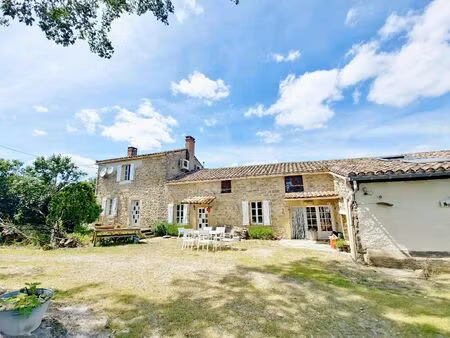 vente maison 8 pièces 284 m² caylus (82160)