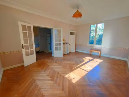vente maison 7 pièces 155 m² à grenoble (38000)  340 000 €