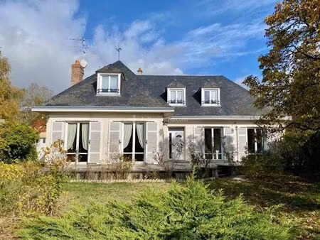 vente maison 8 pièces 238 m² la chartre-sur-le-loir (72340)