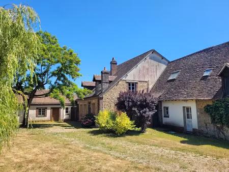 vente maison 11 pièces 305 m² à la croix-du-perche (28480)  295 000 €