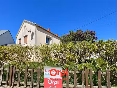 vente maison 4 pièces 114.57 m² à la petite-marche (03420)  69 000 €