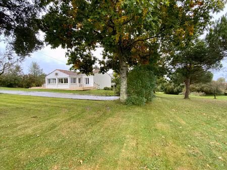 vente maison 5 pièces 165 m² mirambeau (17150)