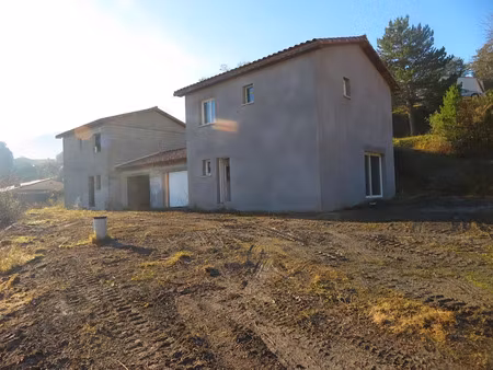 vente maison 4 pièces 180 m² à quillan (11500)  180 000 €