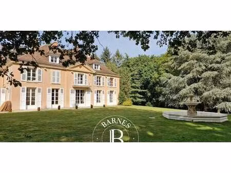 maison avec piscine et jardin rochefort-en-yvelines (78)
