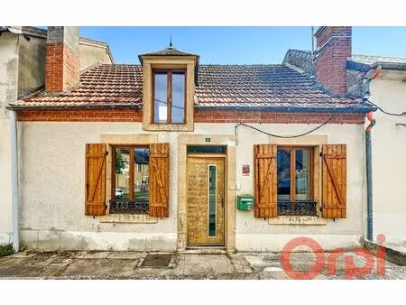 maison urçay 69 m² t-2 à vendre  49 000 €