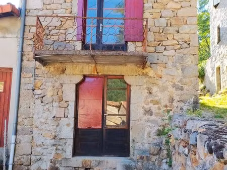 maison de 40 m2 à 07 laviolle  petit village ardéchois de caractère à 700m d'altitude