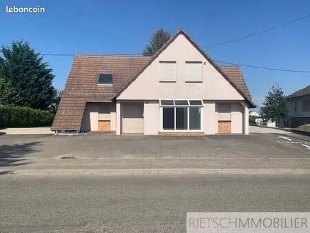 maison 5 pièces 202 m²