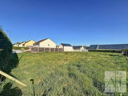 vente terrain à chailland (53420) : à vendre / 705m² chailland