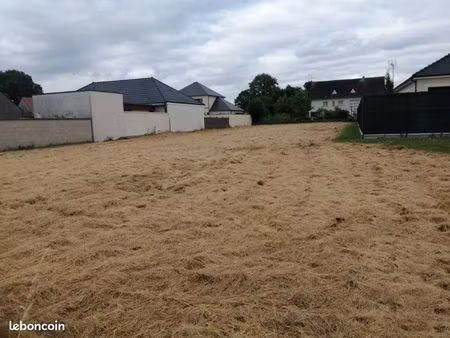 terrain constructible proche de la gare de montargis et de la forêt domaniale