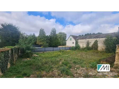 terrain entierement constructible au calme