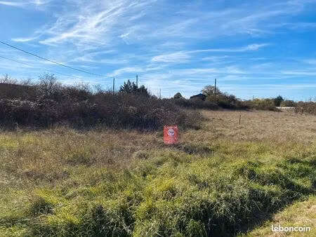 terrain 2 173 m² bessais le fromental