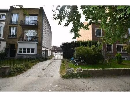 vente par transfert d'actions : terrain du projet