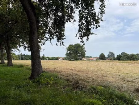 terrain 43959 m² casteljaloux
