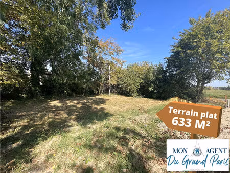 terrain plat 633 m2 au calme proche quartier familial
