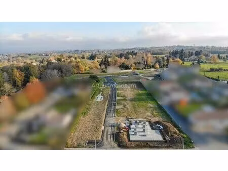 vente terrain 601 m² morestel (38510)