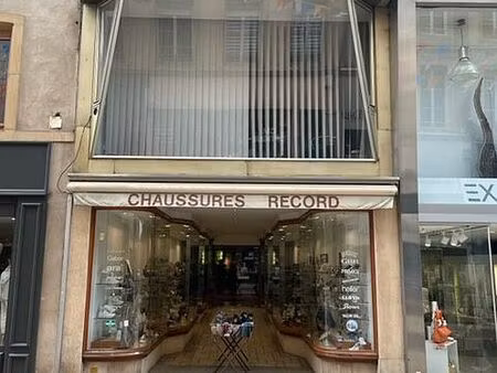 location commerce thionville 450 m²