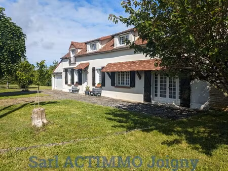 jolie fermette habitable de suite à 12 minutes du centre ville de joigny